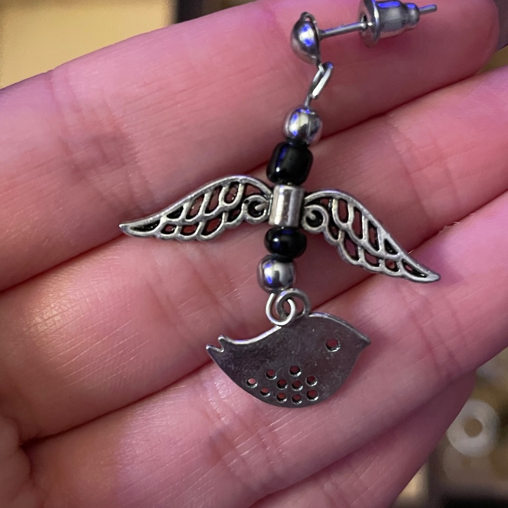 4 piece earring. - Picture 4 of 5
